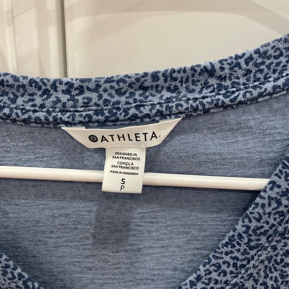 Athleta Breezy Scoop Top - Picture 3 of 4